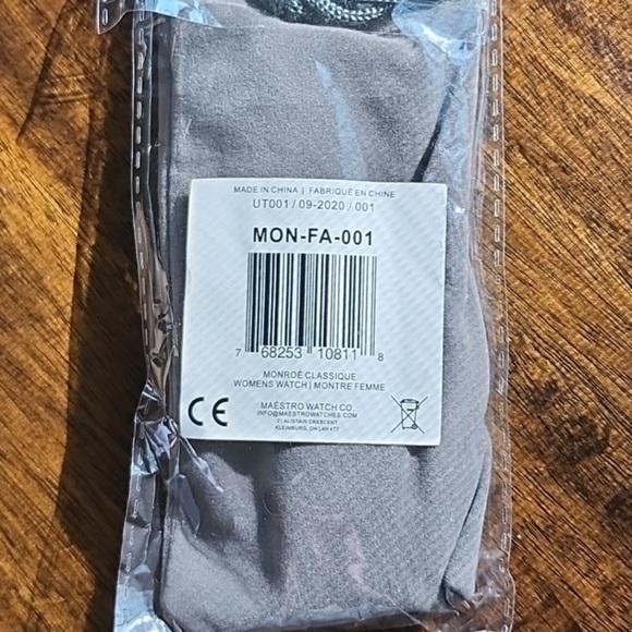 Monroe Women’s Rose Gold Tone Leather Watch - Picture 10 of 10